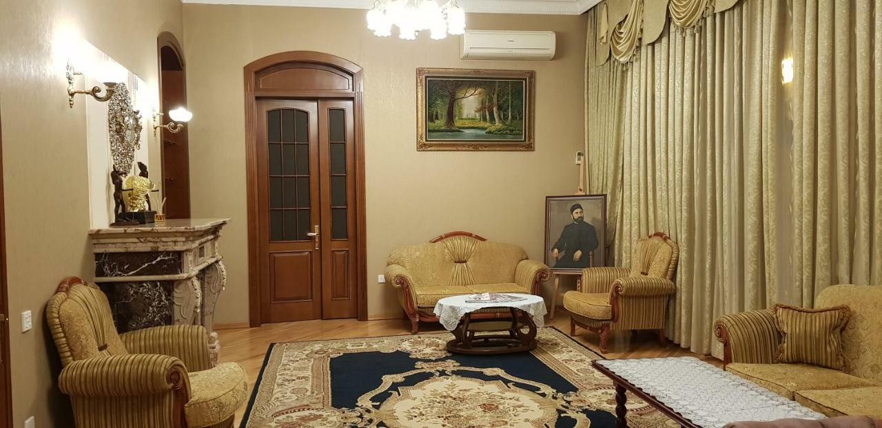 Gulluoglu Royal Deluxe Apartment Baku Exterior foto