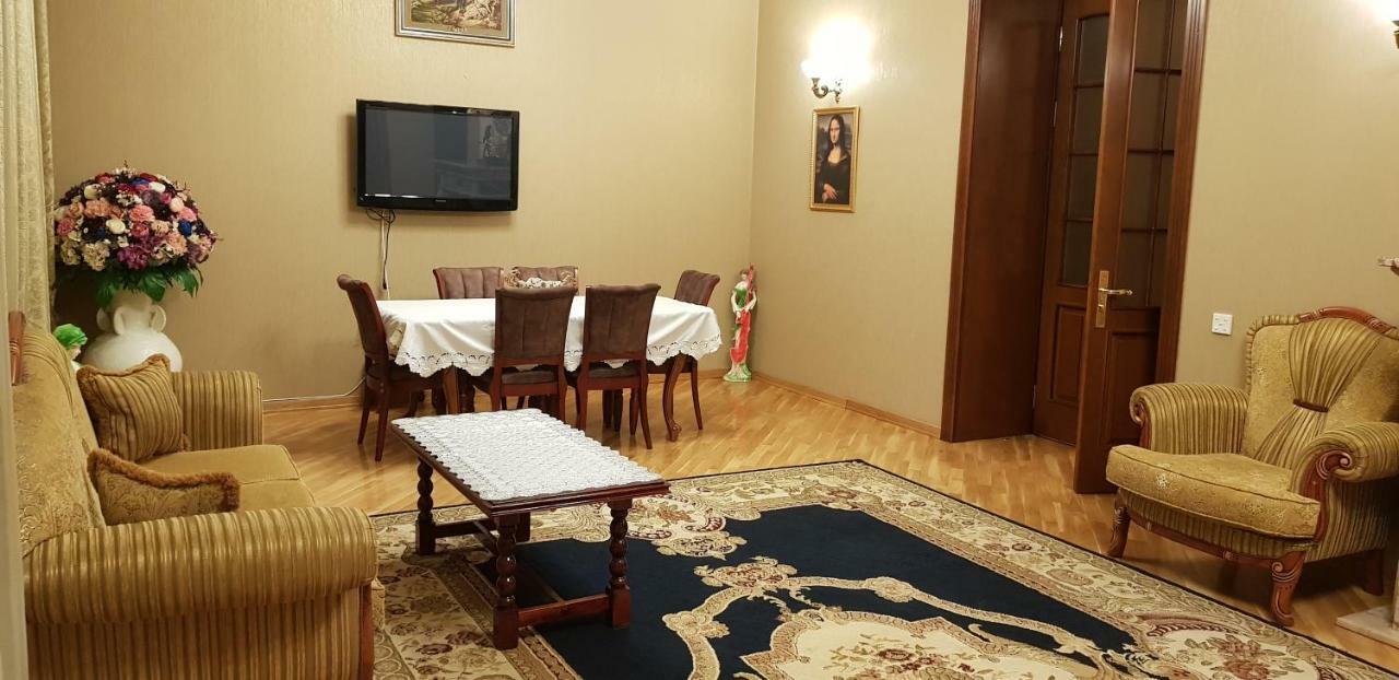 Gulluoglu Royal Deluxe Apartment Baku Exterior foto
